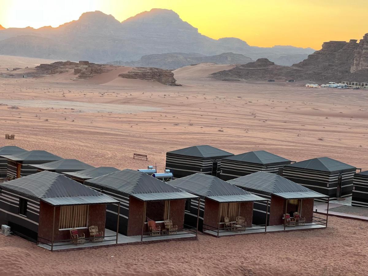 Wadi Rum Eagle Luxury Camp Kültér fotó