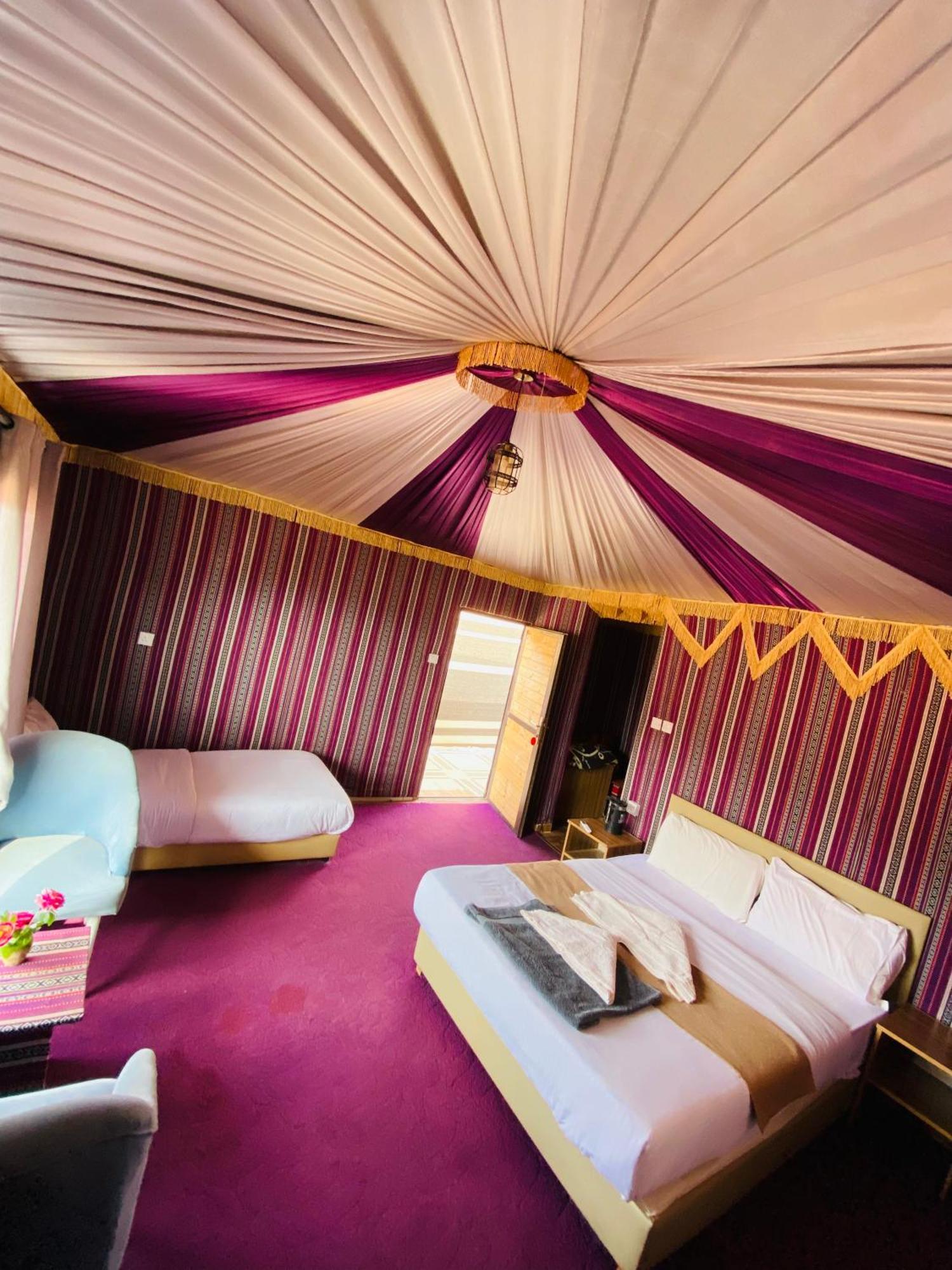 Wadi Rum Eagle Luxury Camp Kültér fotó